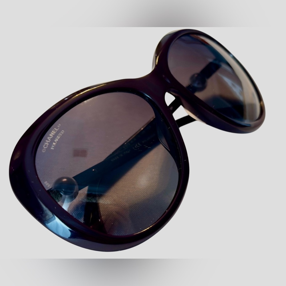 Chanel Pearl CC Polarized Sunglasses 5302-H-A Burgundy Oversized
